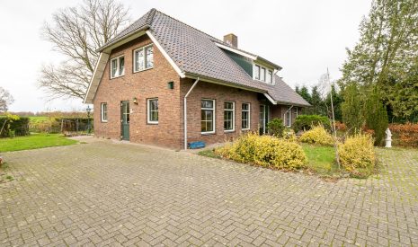 Te koop: Foto Woonhuis aan de Kerkweg 20 in Deurningen