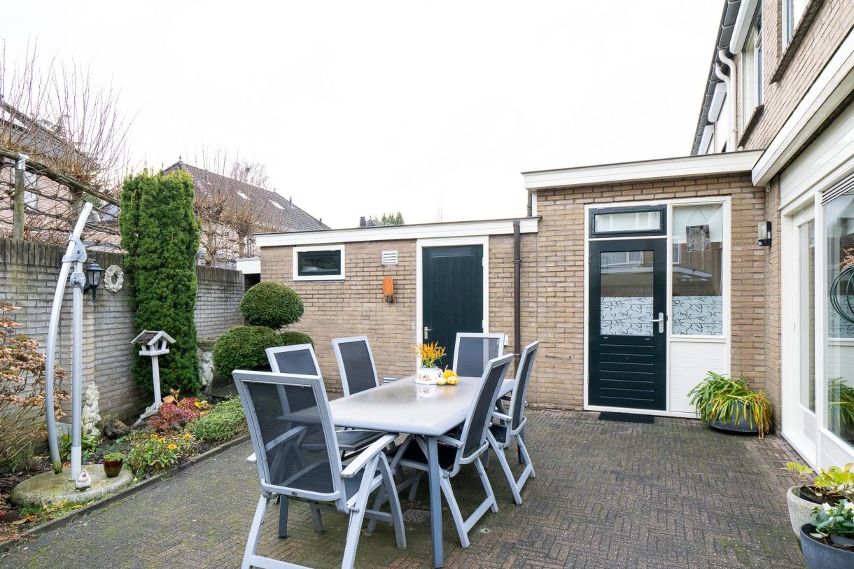 Te koop: Foto Woonhuis aan de Plutostraat 1 in Hengelo