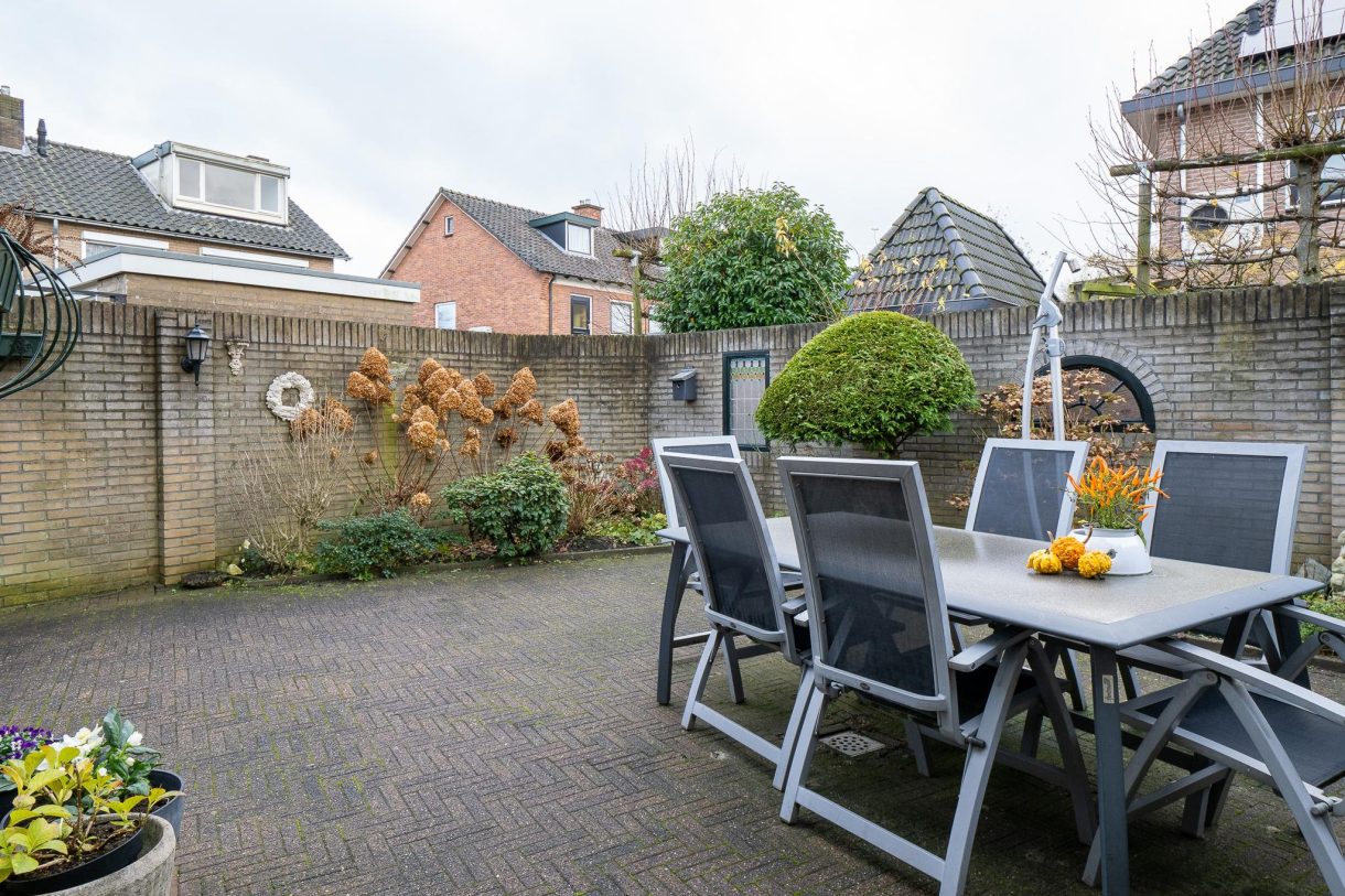 Te koop: Foto Woonhuis aan de Plutostraat 1 in Hengelo