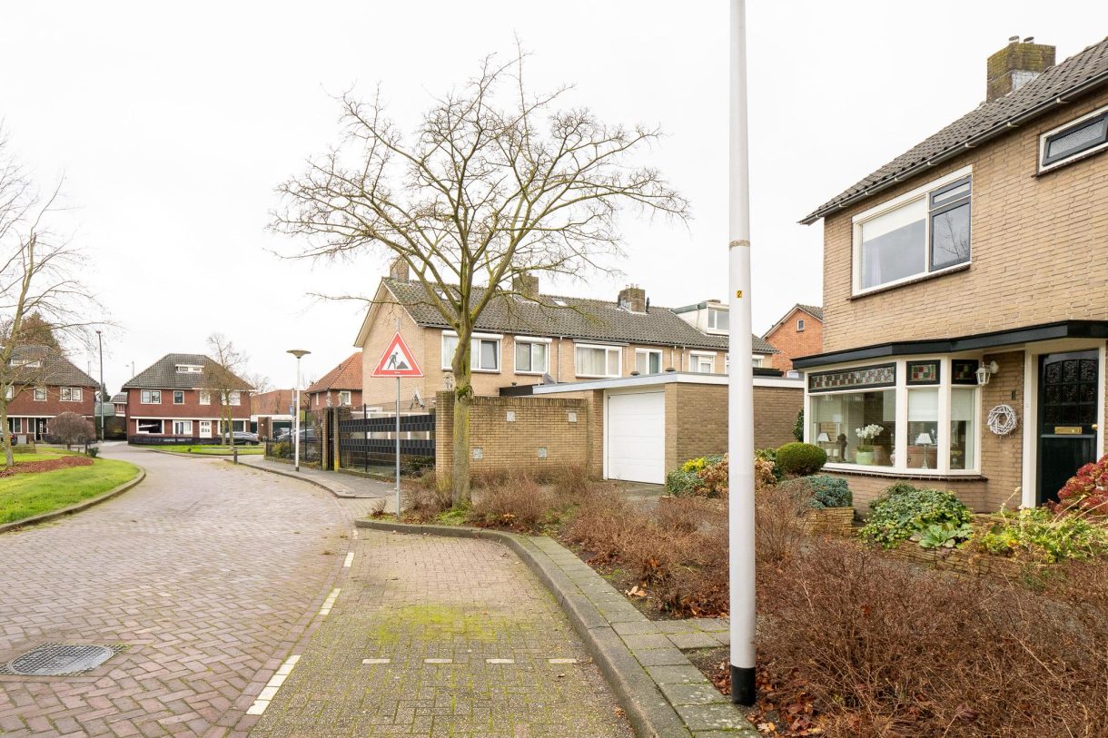 Te koop: Foto Woonhuis aan de Plutostraat 1 in Hengelo