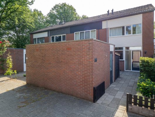 Hoofdfoto van Oldenzaal Hunenveldlaan 186