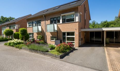 koop  Hengelo  Kroeskarperstraat 34 – Hoofdfoto