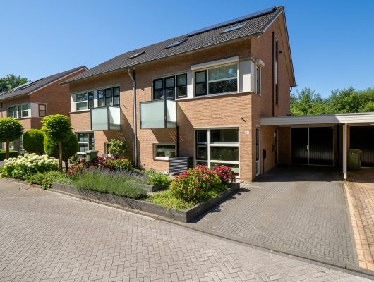 Hoofdfoto van Hengelo Kroeskarperstraat 34