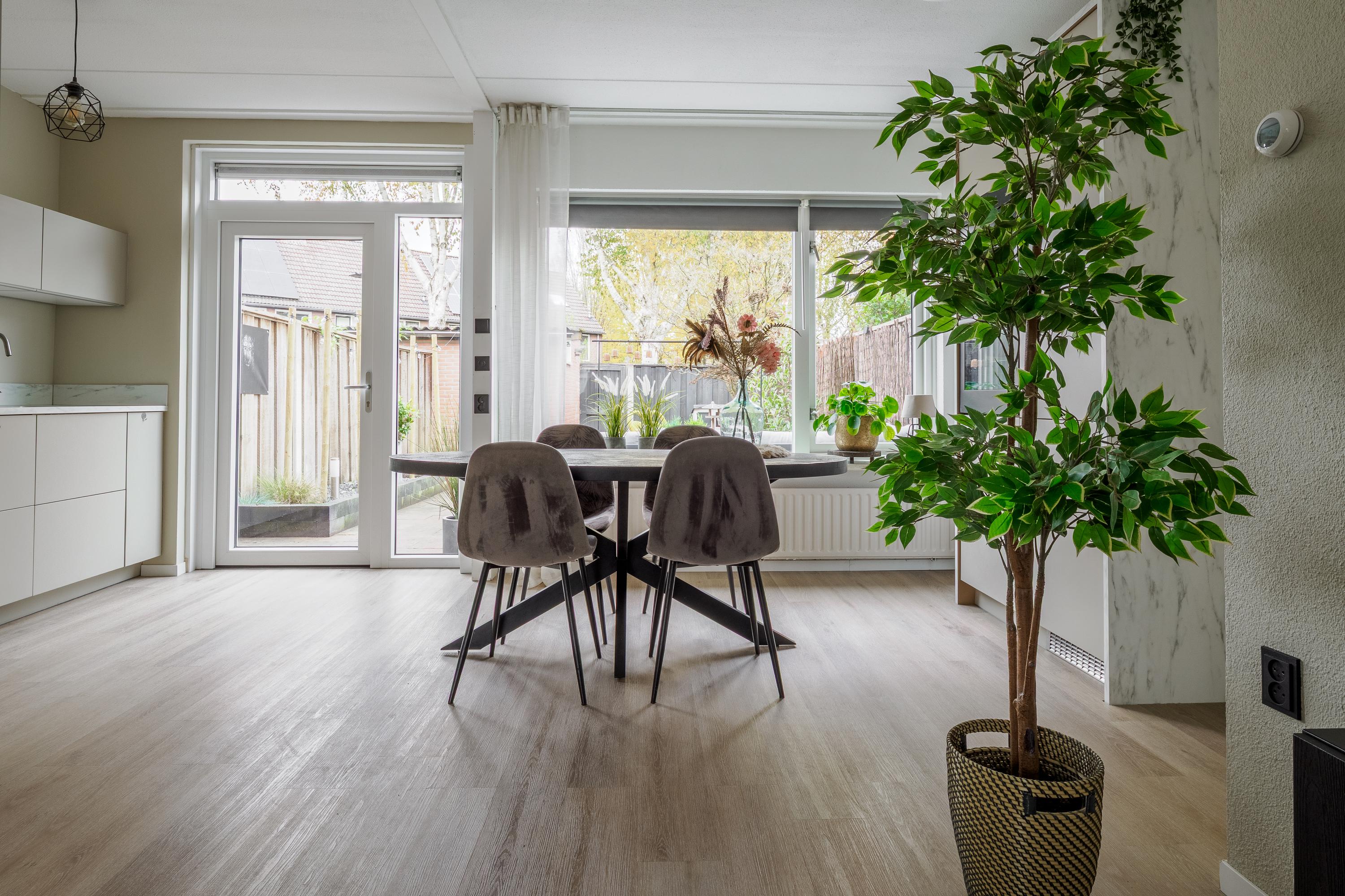 Te koop: Foto Woonhuis aan de Caro van Eyckstraat 15 in Hengelo