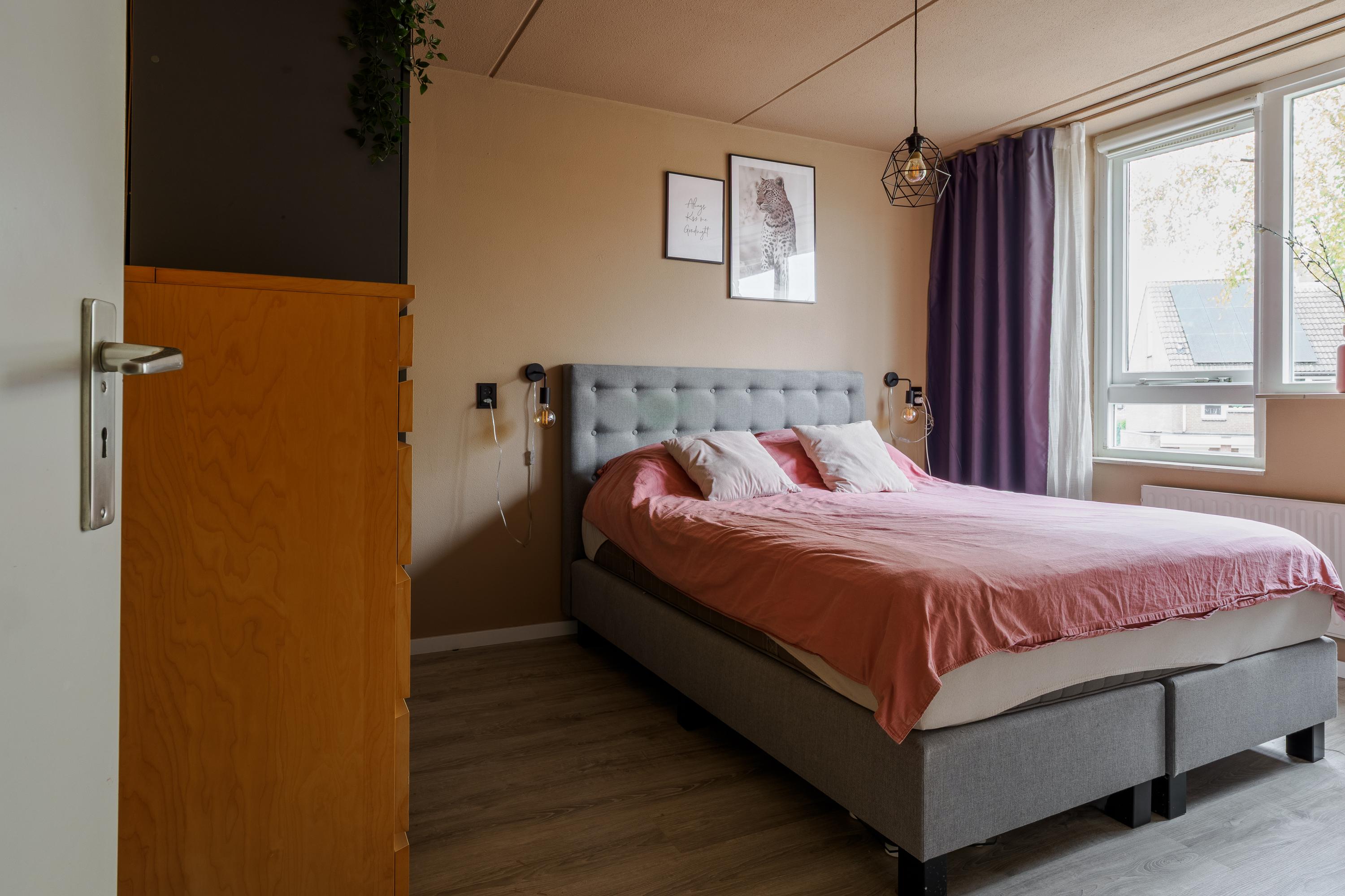 Te koop: Foto Woonhuis aan de Caro van Eyckstraat 15 in Hengelo