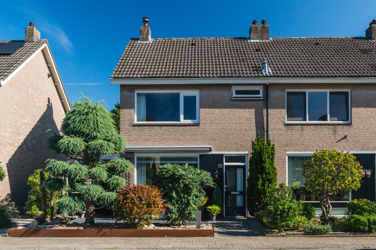 Te koop: Foto Woonhuis aan de J.A. Alberdingk Thijmstraat 16 in Hengelo