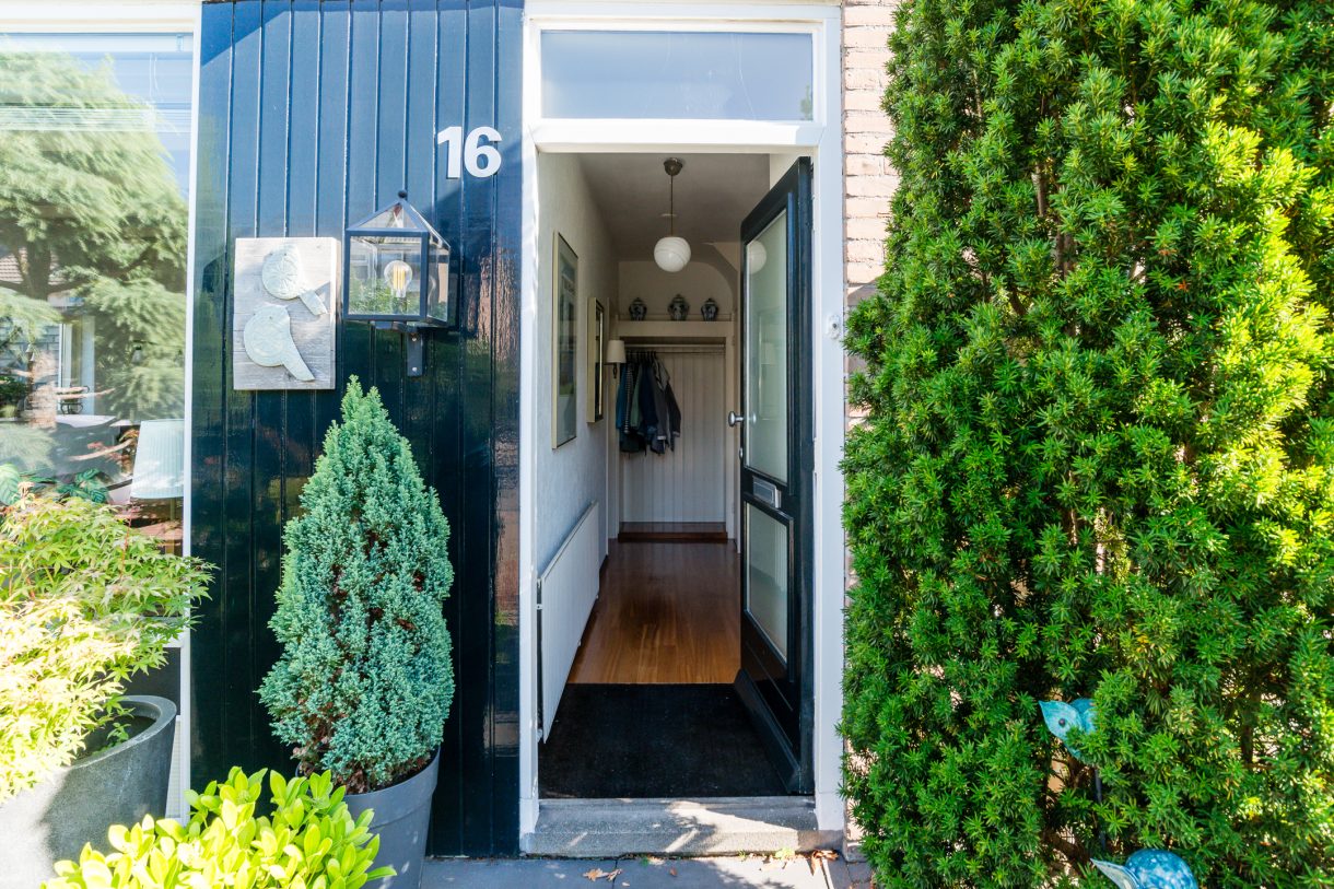 Te koop: Foto Woonhuis aan de J.A. Alberdingk Thijmstraat 16 in Hengelo